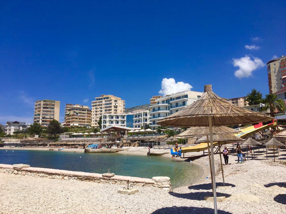 Sea And Sun Apartments Saranda Kültér fotó